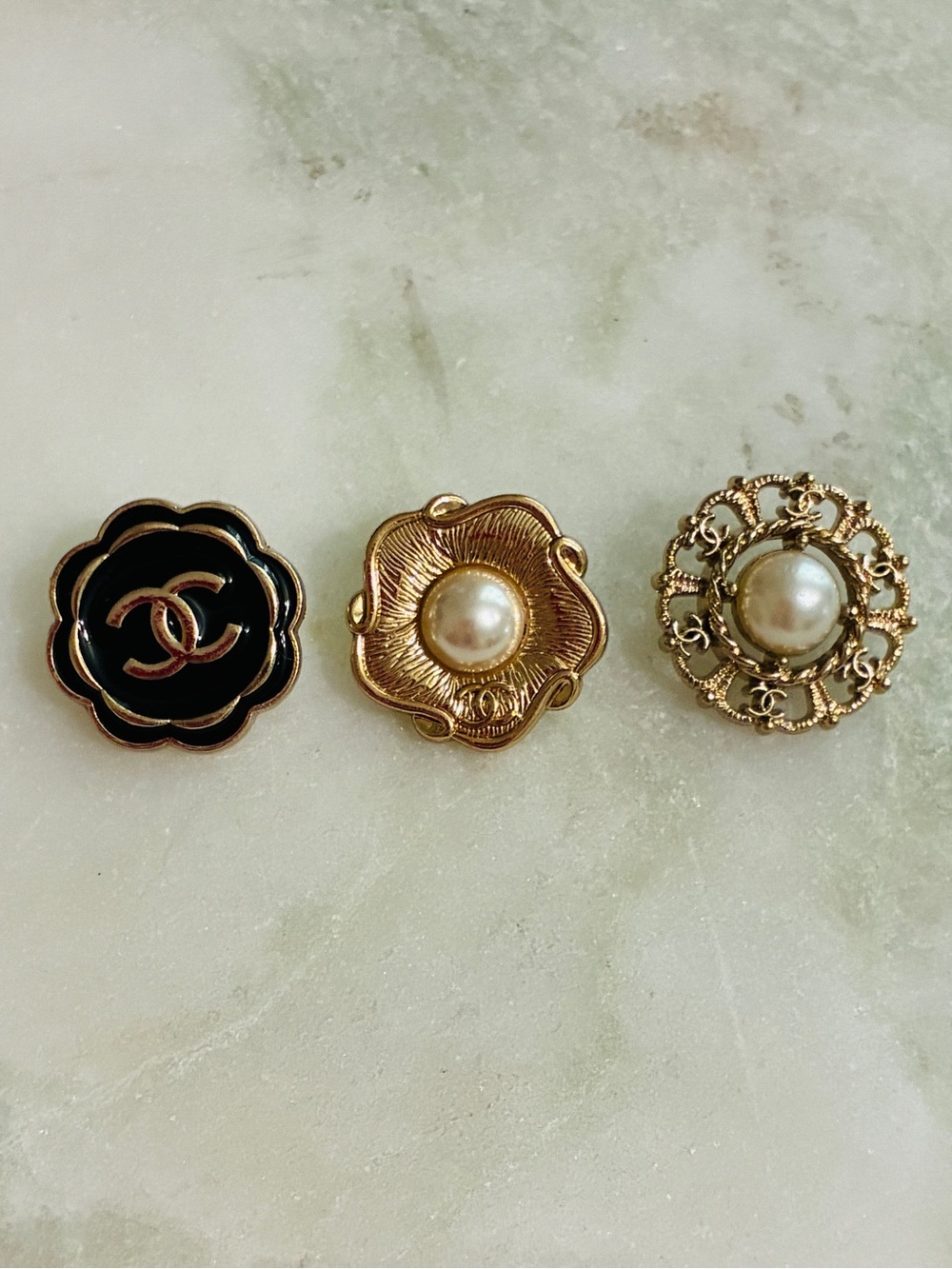 3 Chanel Buttons Metal Authentic